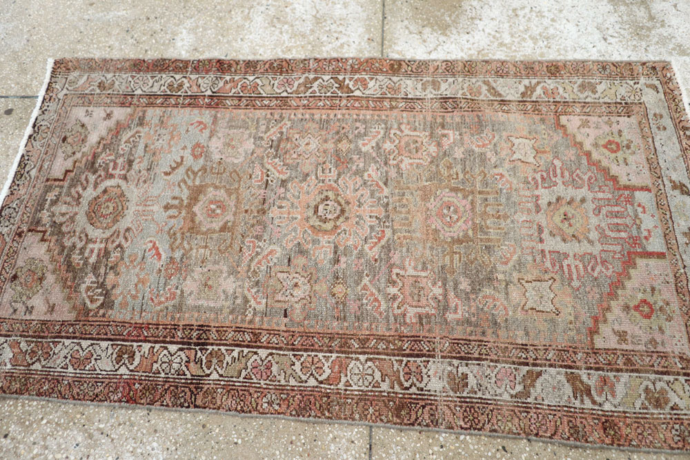 Vintage Persian Malayer Rug, No.22633 - Galerie Shabab