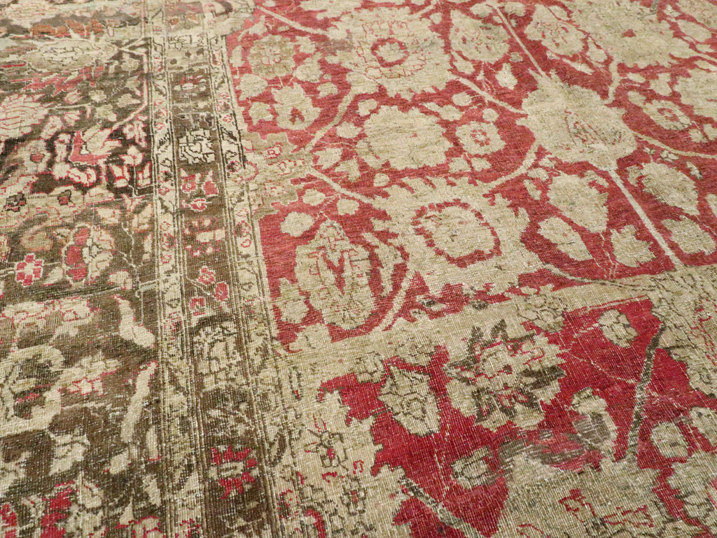 Antique Persian Tabriz Rug, No.22636 - Galerie Shabab