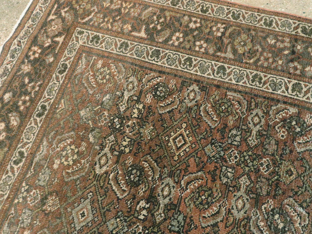 Antique Persian Malayer Accent Carpet, No.22640 - Galerie Shabab
