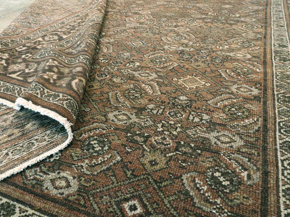 Antique Persian Malayer Accent Carpet, No.22640 - Galerie Shabab