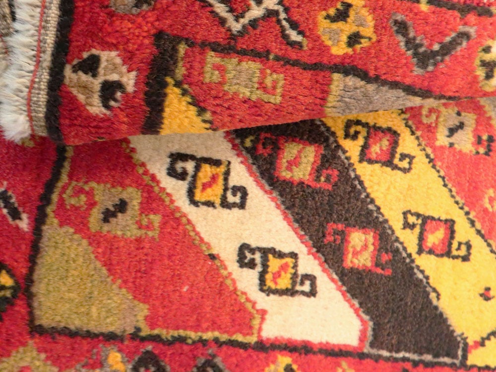 Vintage Turkish Anatolian Rug, No.22648 - Galerie Shabab