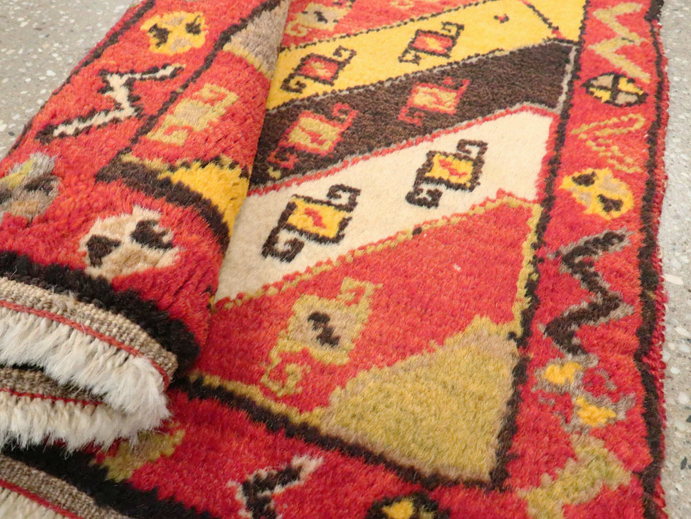 Vintage Turkish Anatolian Rug, No.22648 - Galerie Shabab