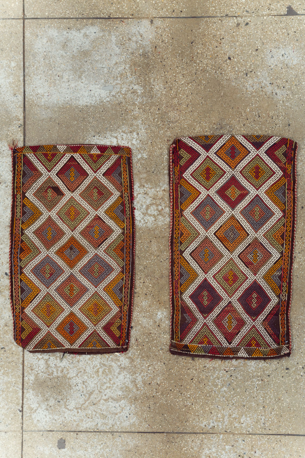 Antique Turkish Flatweave Kilim Pillowcase (Pair: 1 of 2), No.22663 - Galerie Shabab