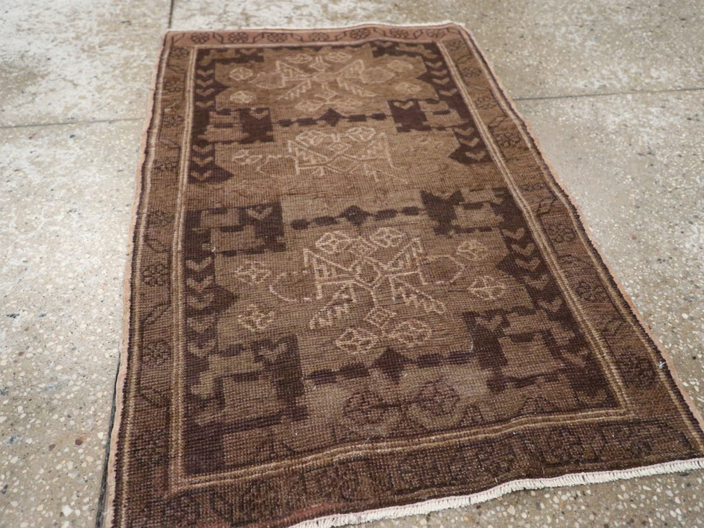 Vintage Persian Malayer Throw Rug, No.22672 - Galerie Shabab
