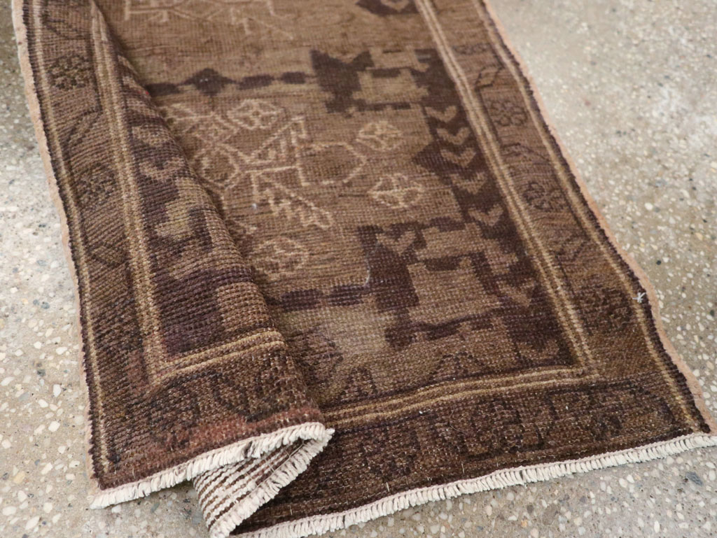 Vintage Persian Malayer Throw Rug, No.22672 - Galerie Shabab