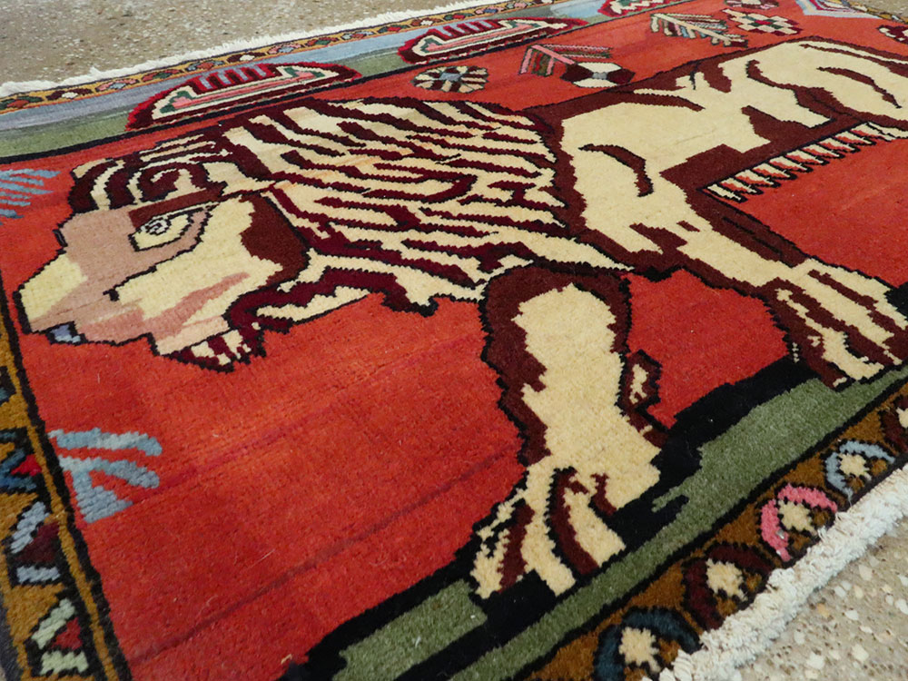 Vintage Persian Tabriz Pictorial Rug, No.22673 - Galerie Shabab