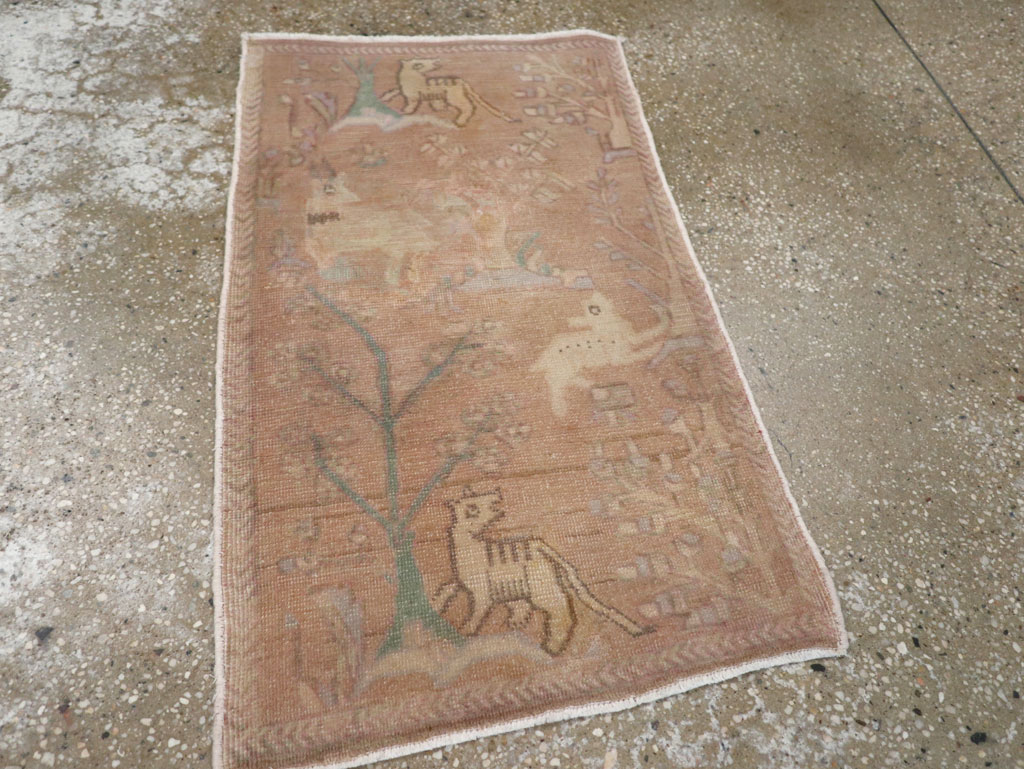 Vintage Persian Tabriz Pictorial Rug, No.22675 - Galerie Shabab