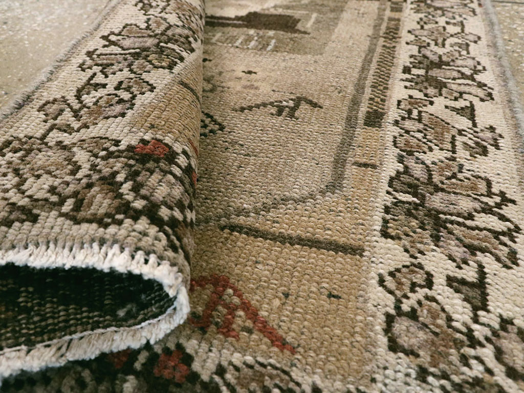 Vintage Persian Malayer Pictorial Rug, No.22676 - Galerie Shabab