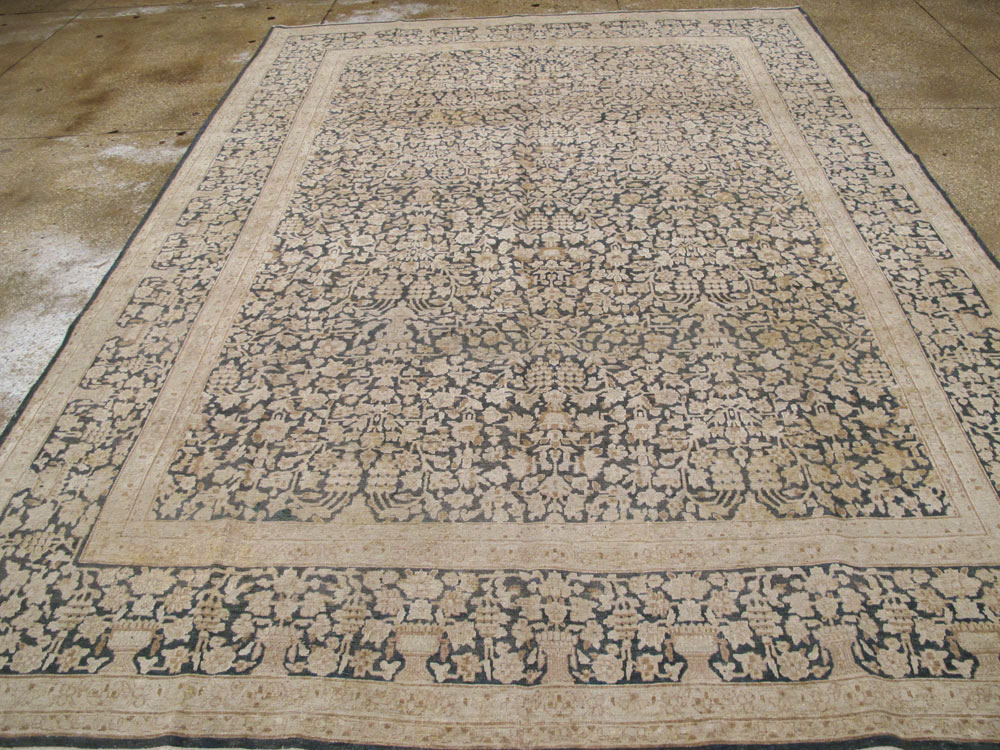 Antique Persian Kerman Carpet, No.22680 - Galerie Shabab