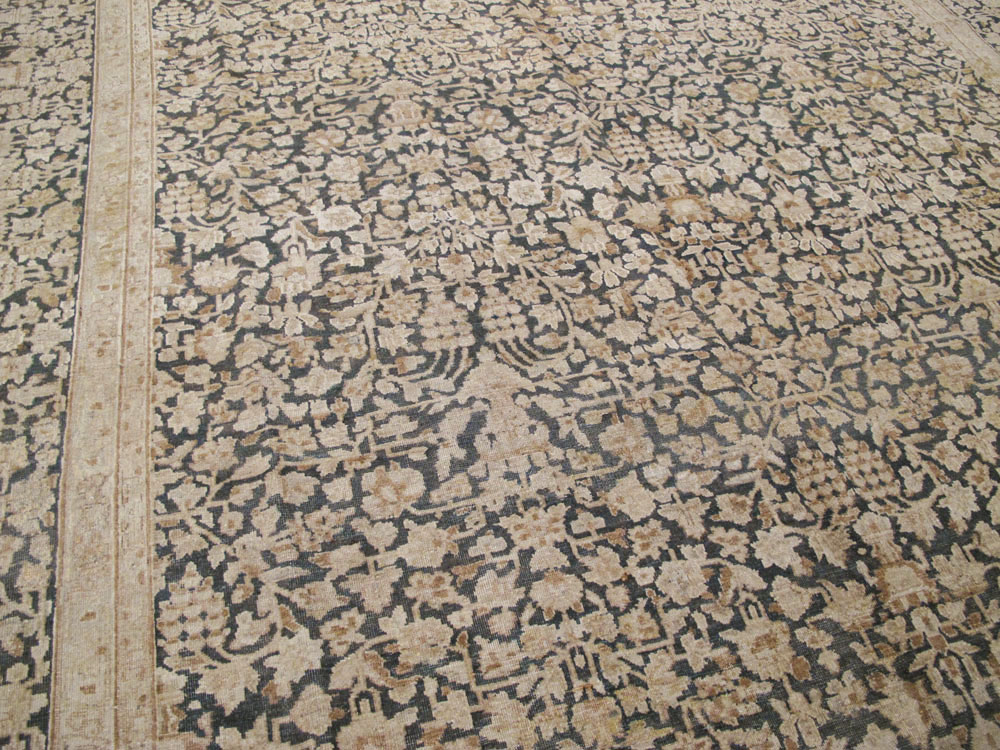 Antique Persian Kerman Carpet, No.22680 - Galerie Shabab