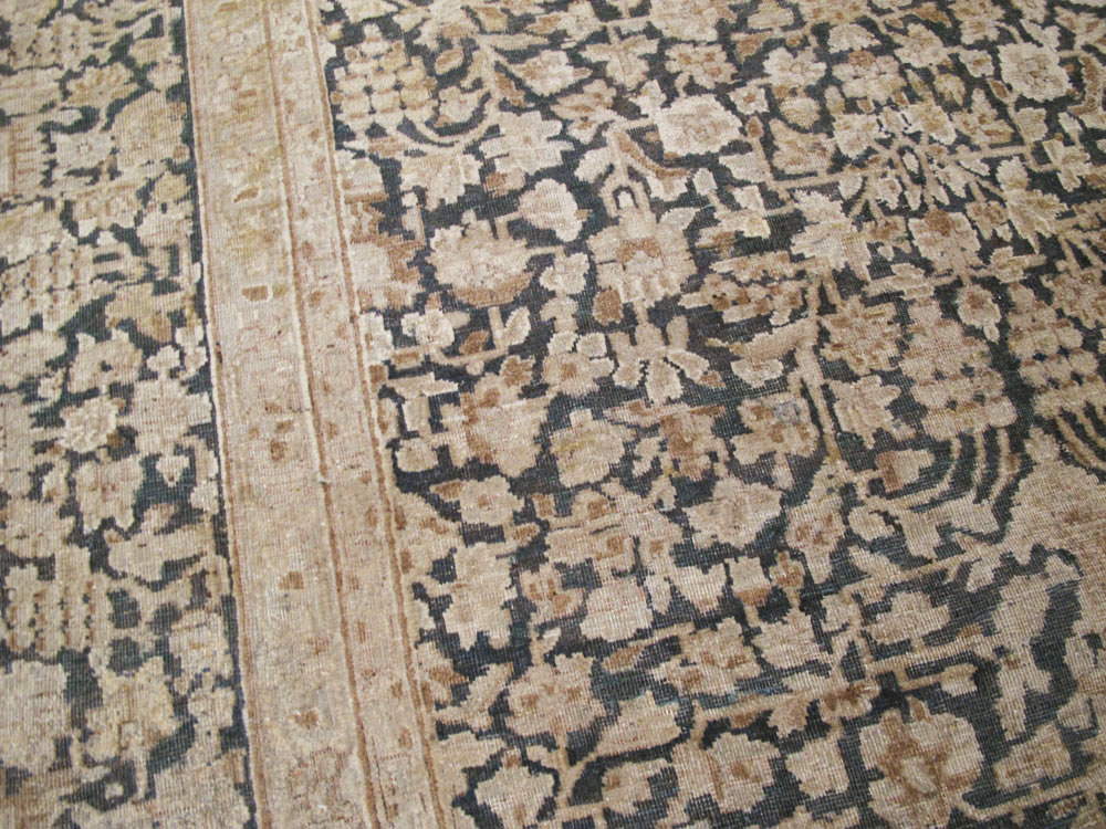 Antique Persian Kerman Carpet, No.22680 - Galerie Shabab