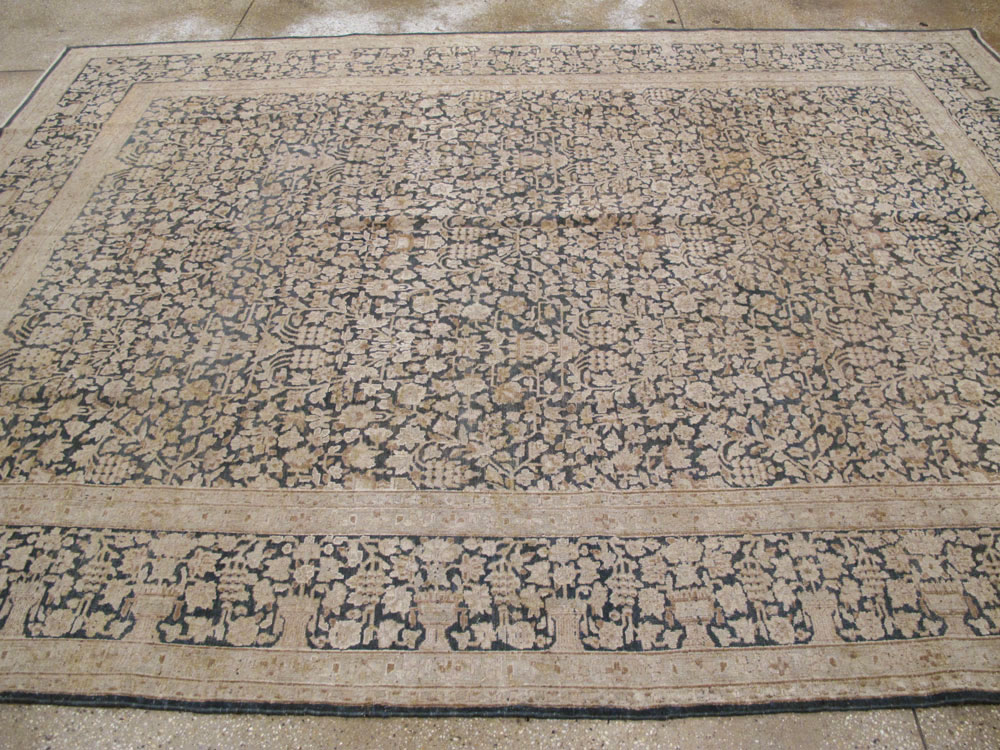 Antique Persian Kerman Carpet, No.22680 - Galerie Shabab