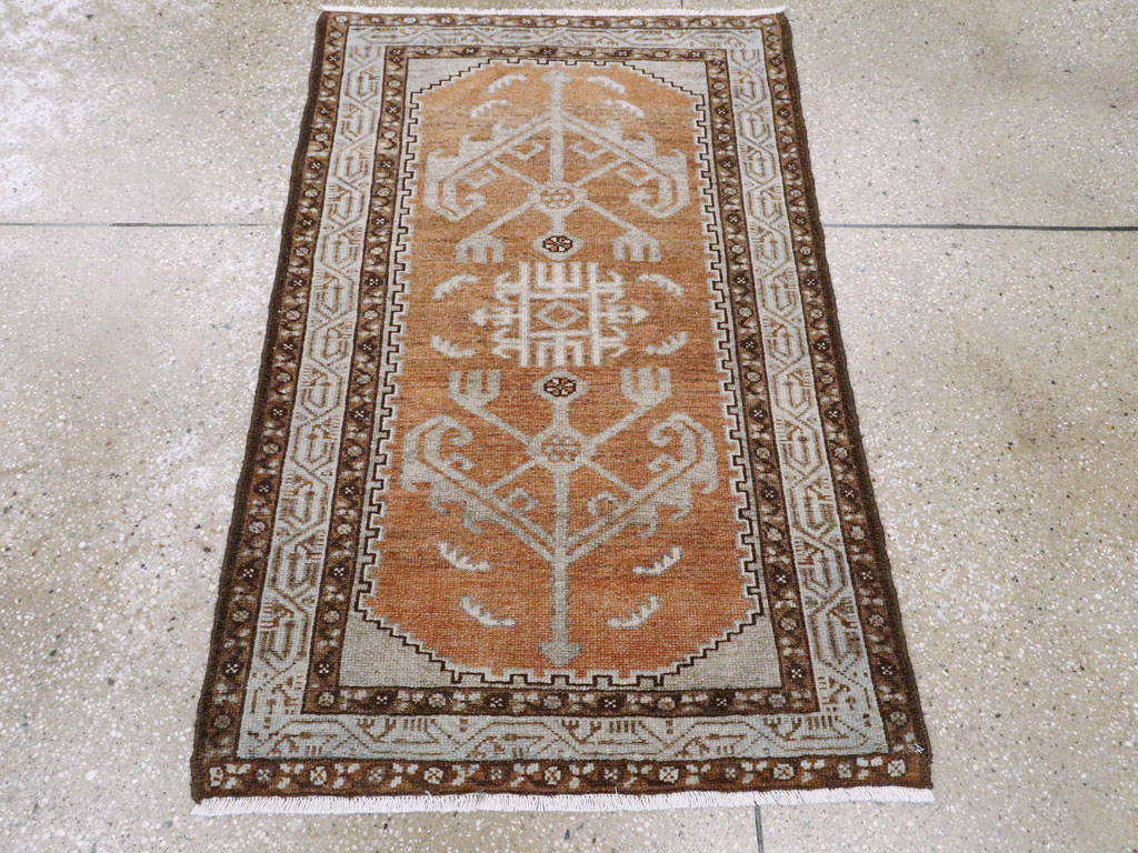 Vintage Persian Malayer Rug, No.22683 - Galerie Shabab