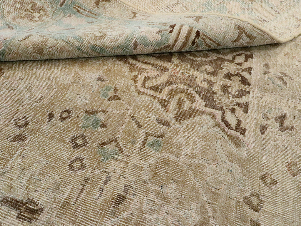 Vintage Persian Tabriz Capet, No.22688 - Galerie Shabab