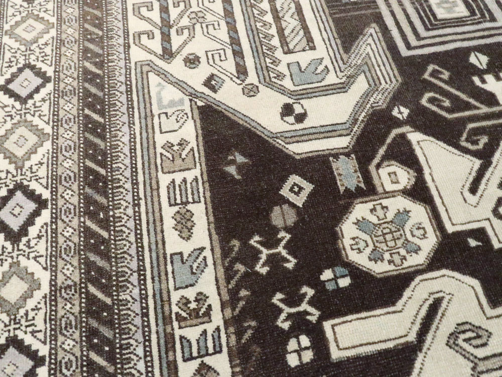 Vintage Afshar Rug, No.22689 - Galerie Shabab