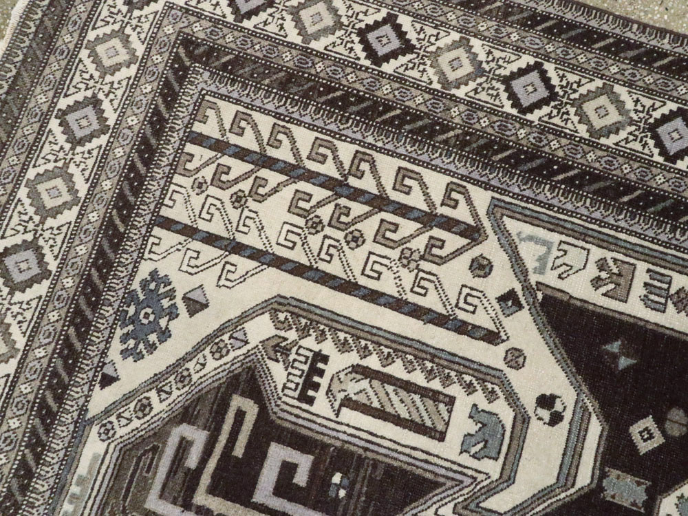 Vintage Afshar Rug, No.22689 - Galerie Shabab