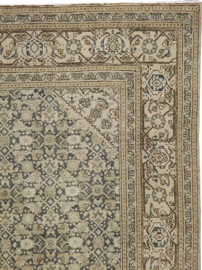 Antique Persian Tabriz Carpet, No.22690 - Galerie Shabab