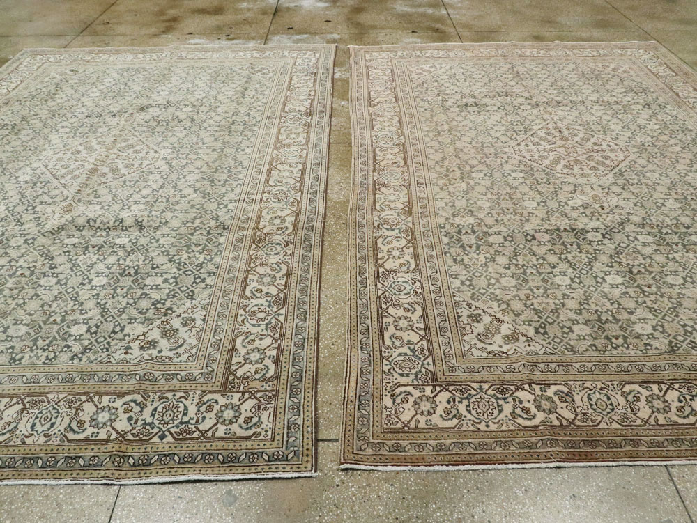 Antique Persian Tabriz Carpet, No.22690 - Galerie Shabab