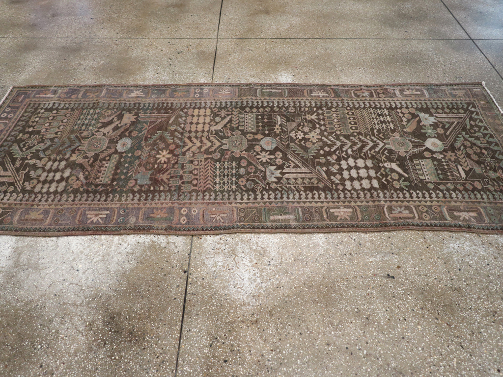 Vintage Persian Malayer Runner, No.22691 - Galerie Shabab