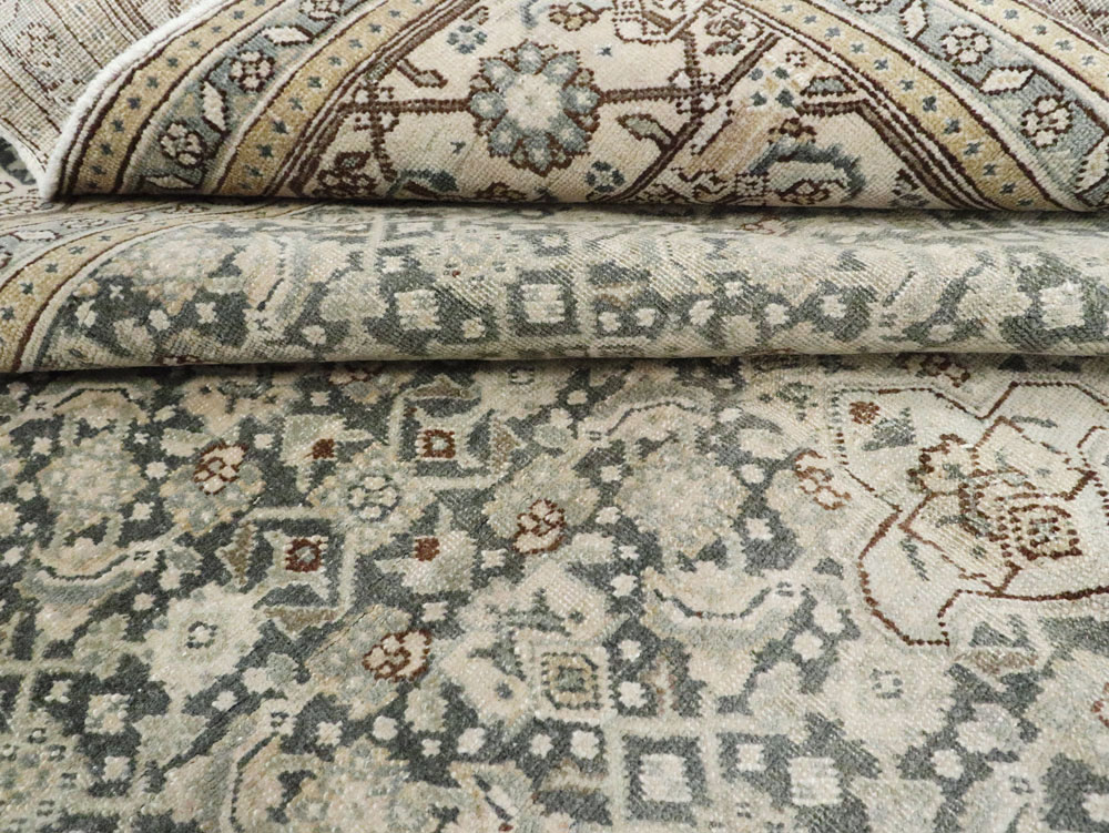 Antique Persian Tabriz Carpet, No.22693 - Galerie Shabab