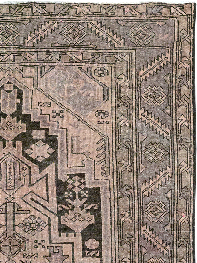 Vintage Persian Malayer Accent Rug, No.22699 - Galerie Shabab