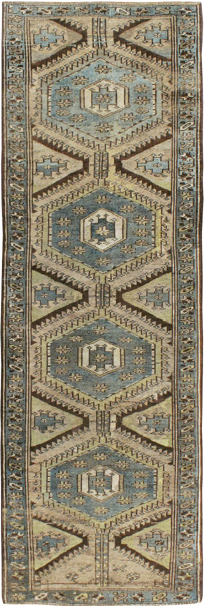 Antique Persian Kurdish Runner, No.22701 - Galerie Shabab