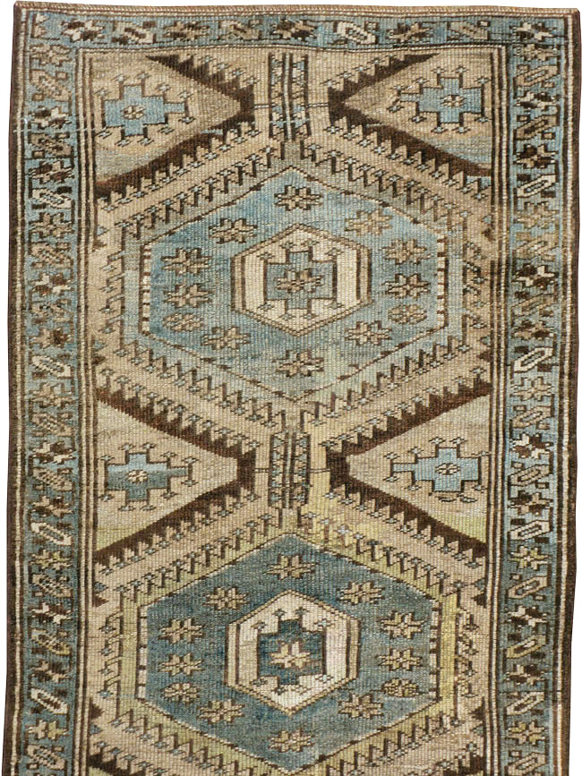 Antique Persian Kurdish Runner, No.22701 - Galerie Shabab