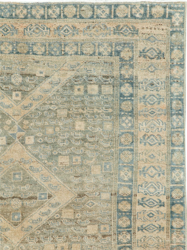 Antique Persian Bidjar Rug, No.22709 - Galerie Shabab
