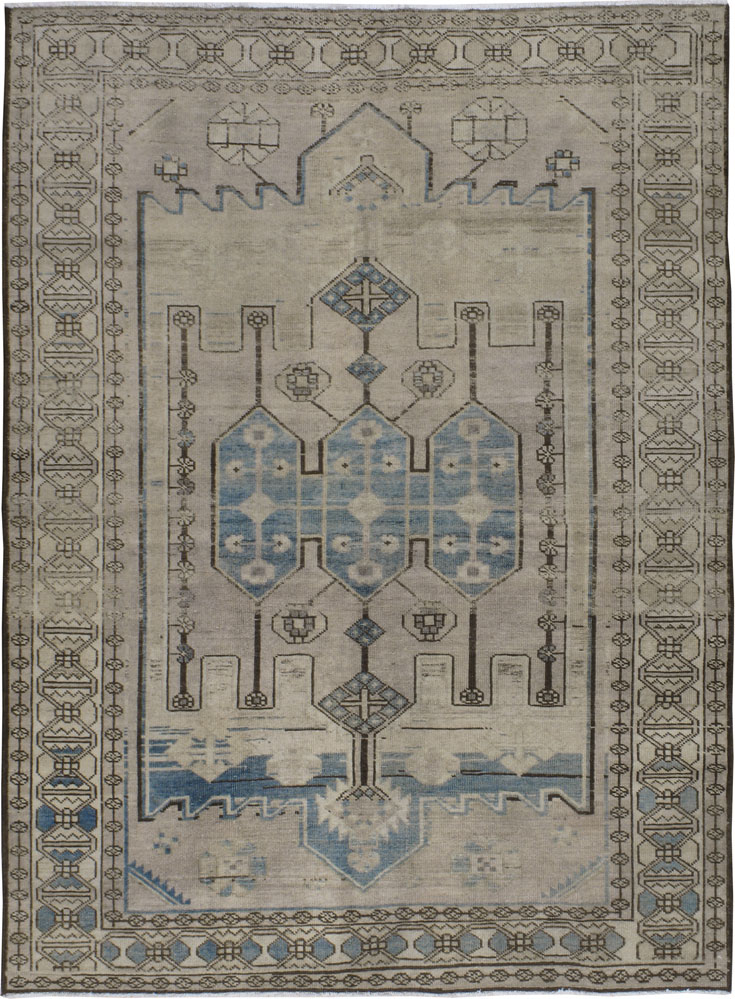 Antique Afshar Rug, No.22711 - Galerie Shabab