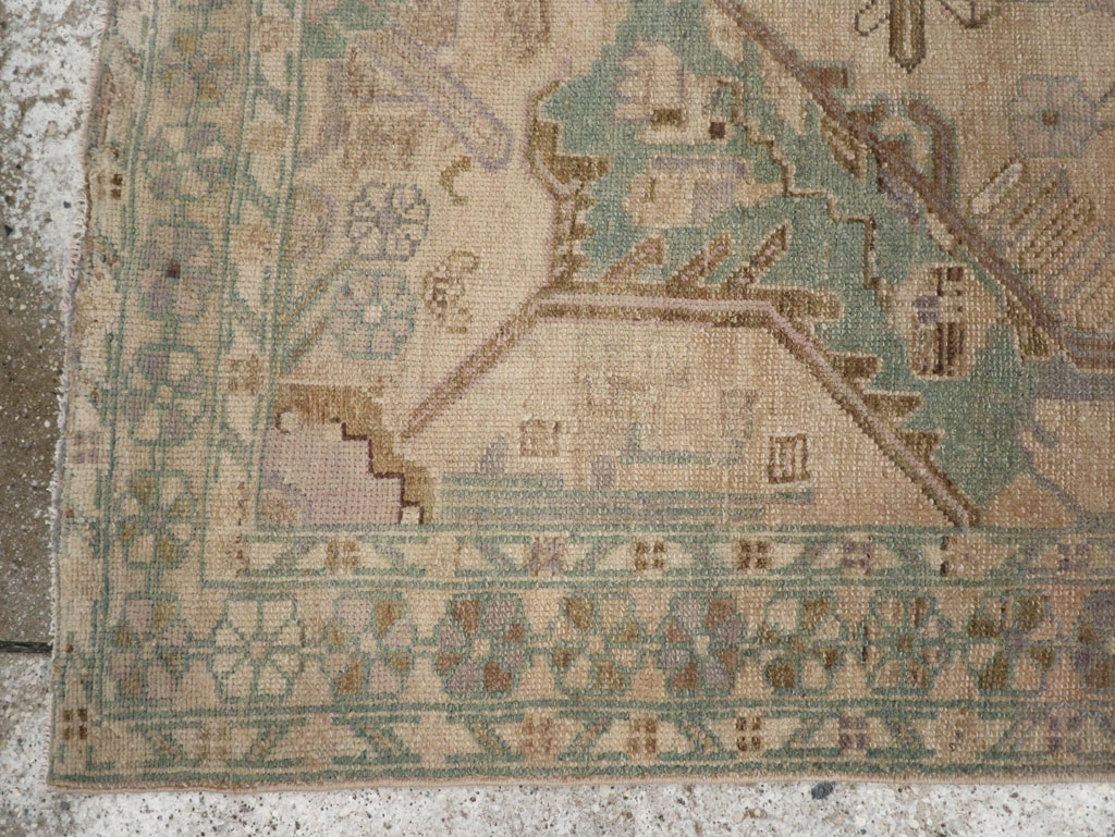 Vintage Persian Malayer Throw Rug, No.22728 - Galerie Shabab