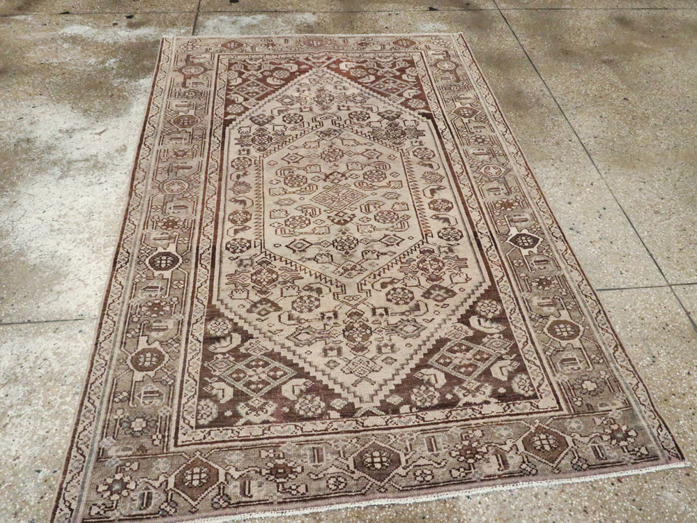 Antique Persian Malayer Rug, No.22735 - Galerie Shabab