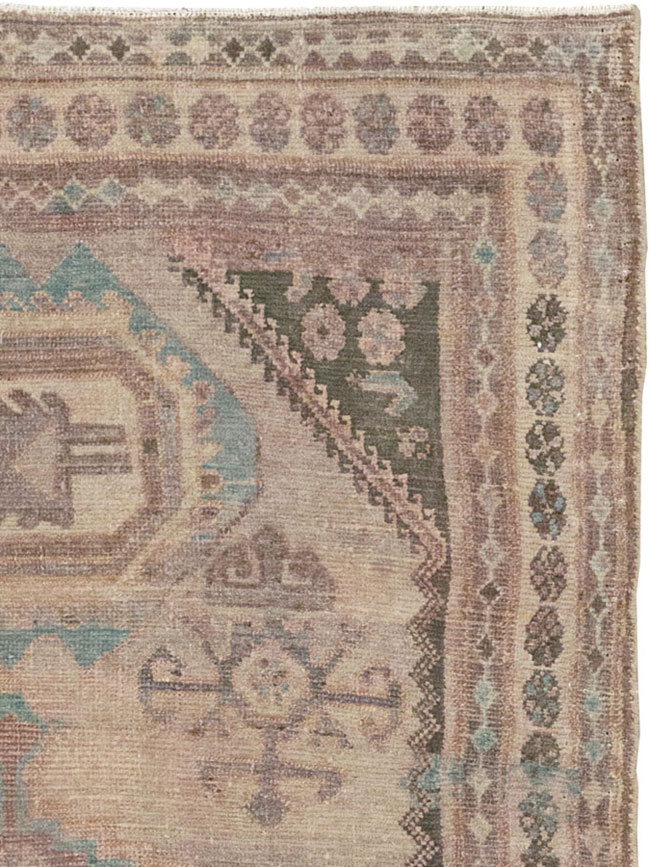 Vintage Persian Malayer Accent Rug, No.22739 - Galerie Shabab