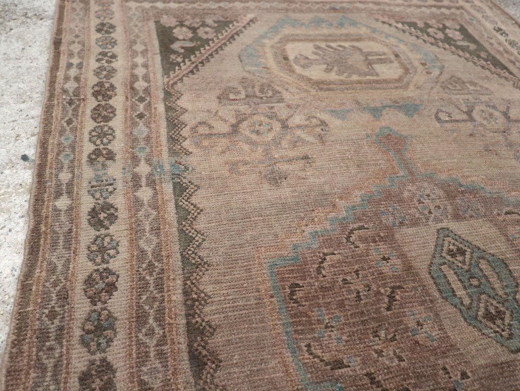 Vintage Persian Malayer Accent Rug, No.22739 - Galerie Shabab