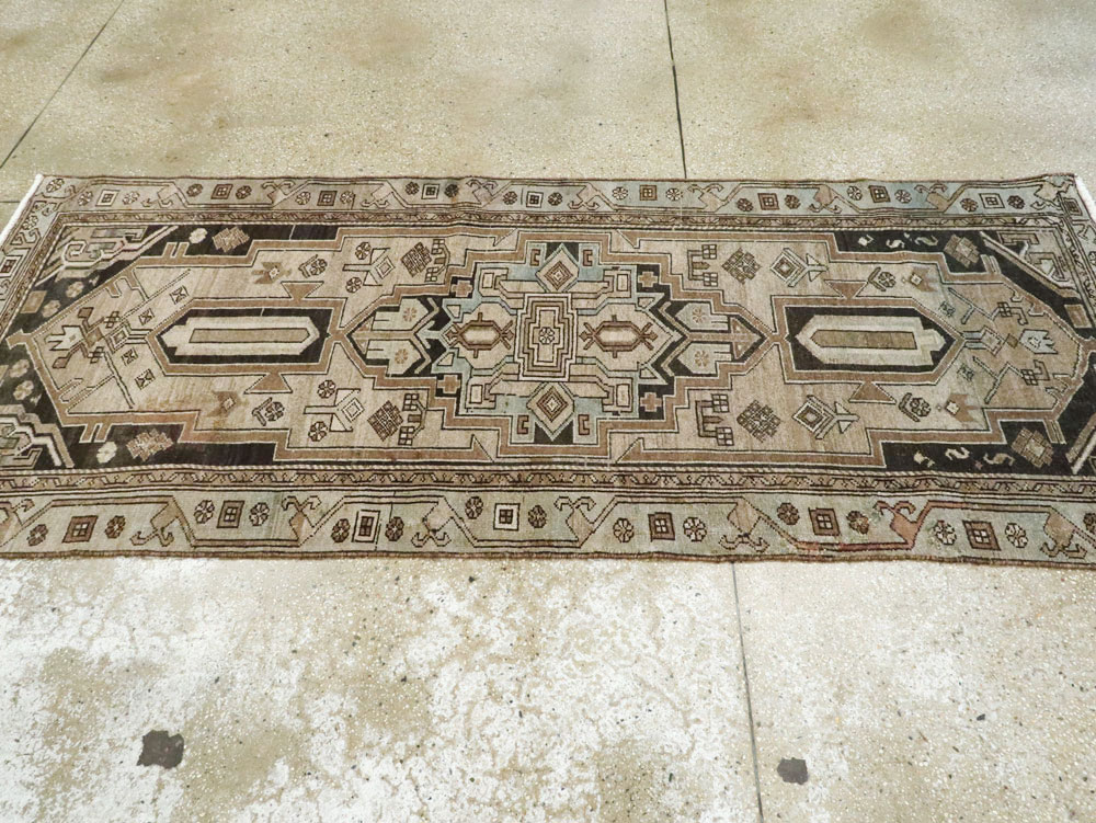 Vintage Persian Malayer Rug, No.22746 - Galerie Shabab