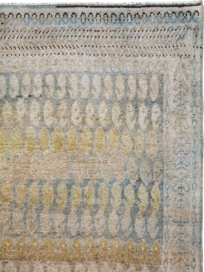 Vintage Persian Mahal Rug, No.22747 - Galerie Shabab