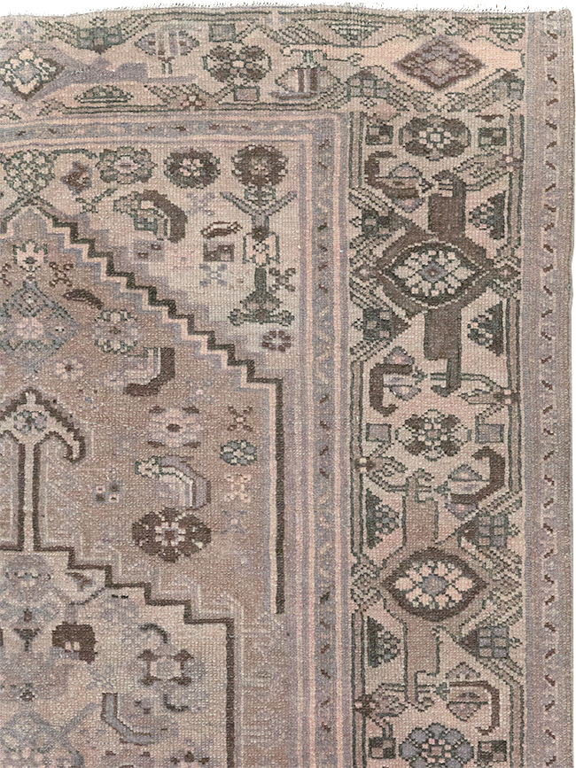 Vintage Persian Malayer Accent Rug, No.22749 - Galerie Shabab