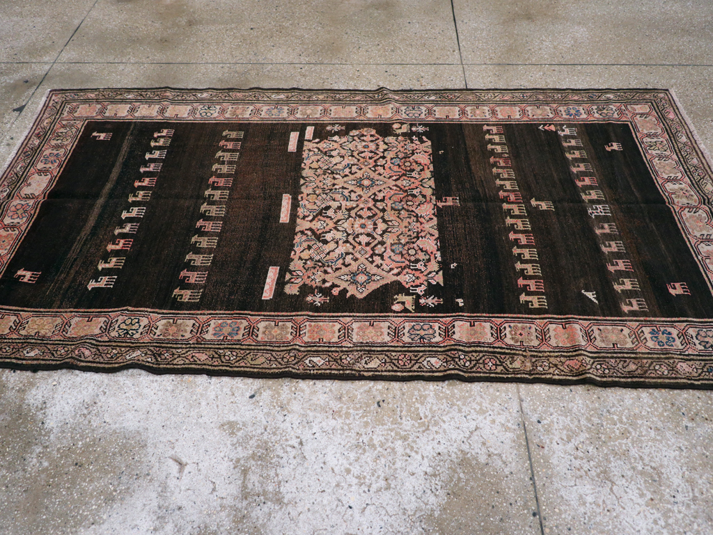 Antique Persian Kurdish Rug, No.22754 - Galerie Shabab