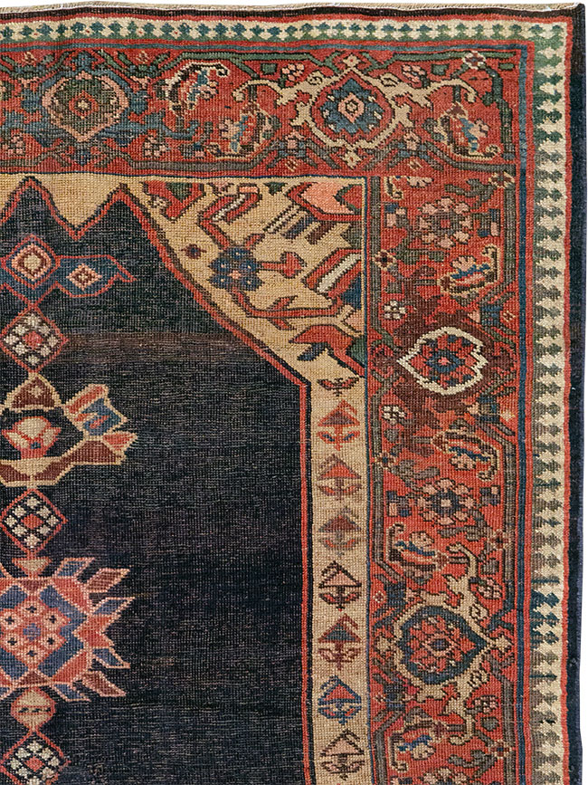 Antique Persian Bidjar Rug, No.22755 - Galerie Shabab