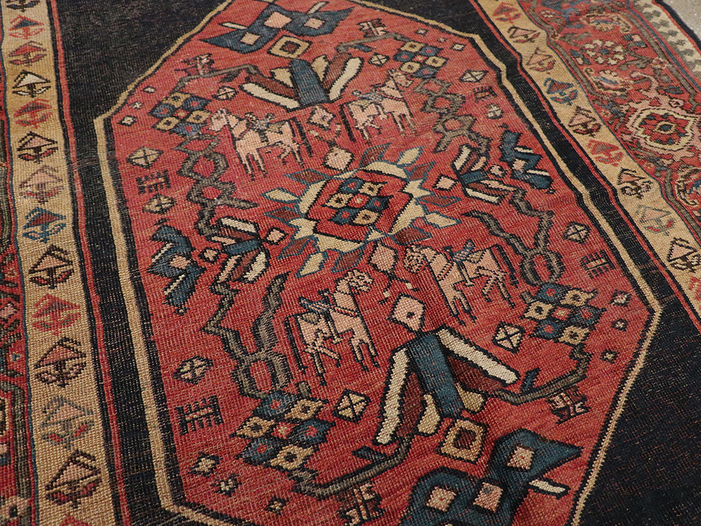 Antique Persian Bidjar Rug, No.22755 - Galerie Shabab