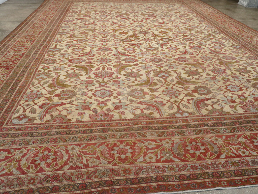 Antique Persian Mahal Oversize Carpet, No.22759 - Galerie Shabab
