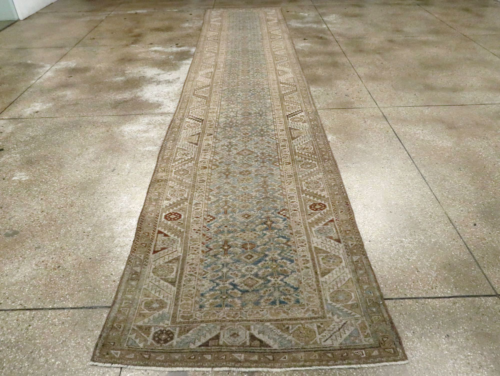 Antique Persian Kurdish Runner, No.22772 - Galerie Shabab