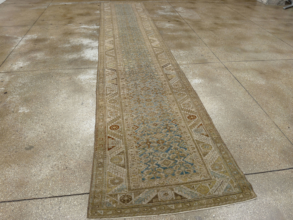 Antique Persian Kurdish Runner, No.22772 - Galerie Shabab