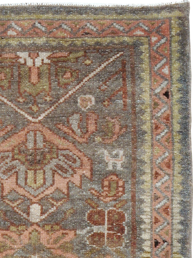 Antique Persian Malayer Rug, No.22777 - Galerie Shabab