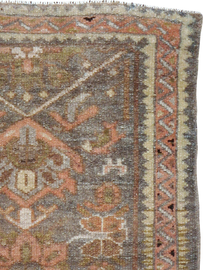 Antique Persian Malayer Rug, No.22777 - Galerie Shabab