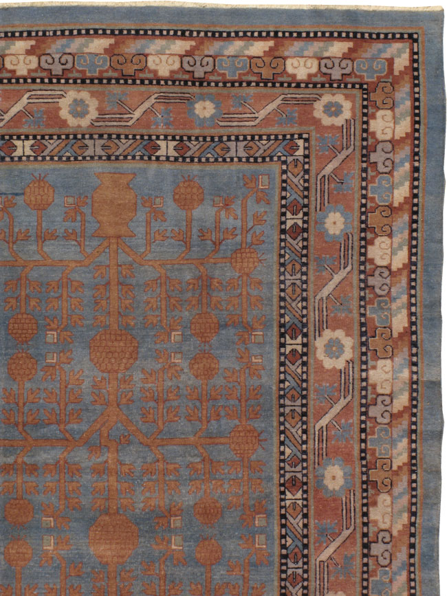 Vintage Khotan Carpet, No.22780 - Galerie Shabab