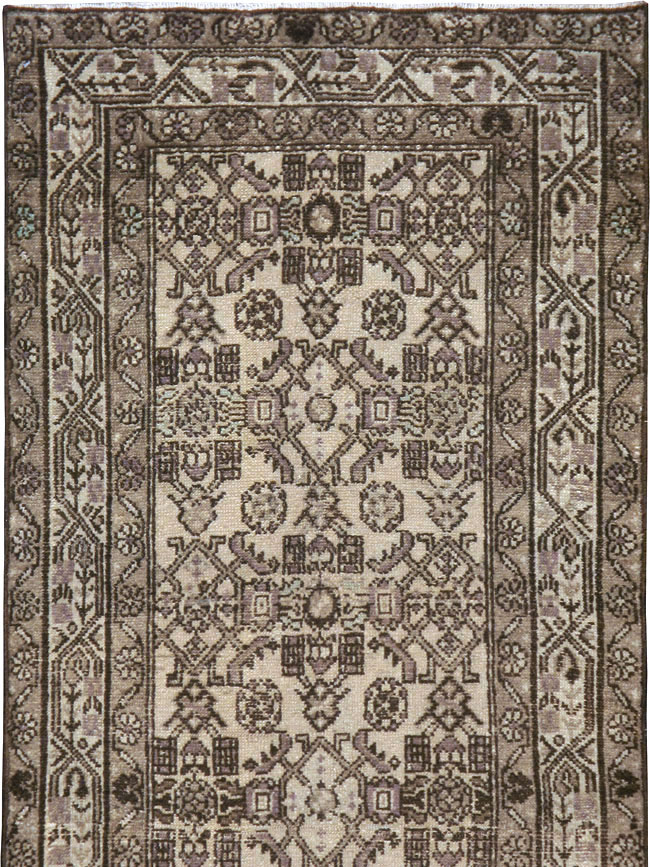 Vintage Persian Malayer Long Runner, No.22781 - Galerie Shabab