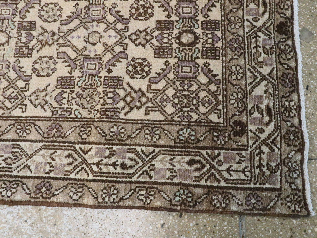 Vintage Persian Malayer Long Runner, No.22781 - Galerie Shabab
