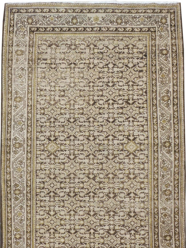 Vintage Persian Malayer Runner, No.22789 - Galerie Shabab
