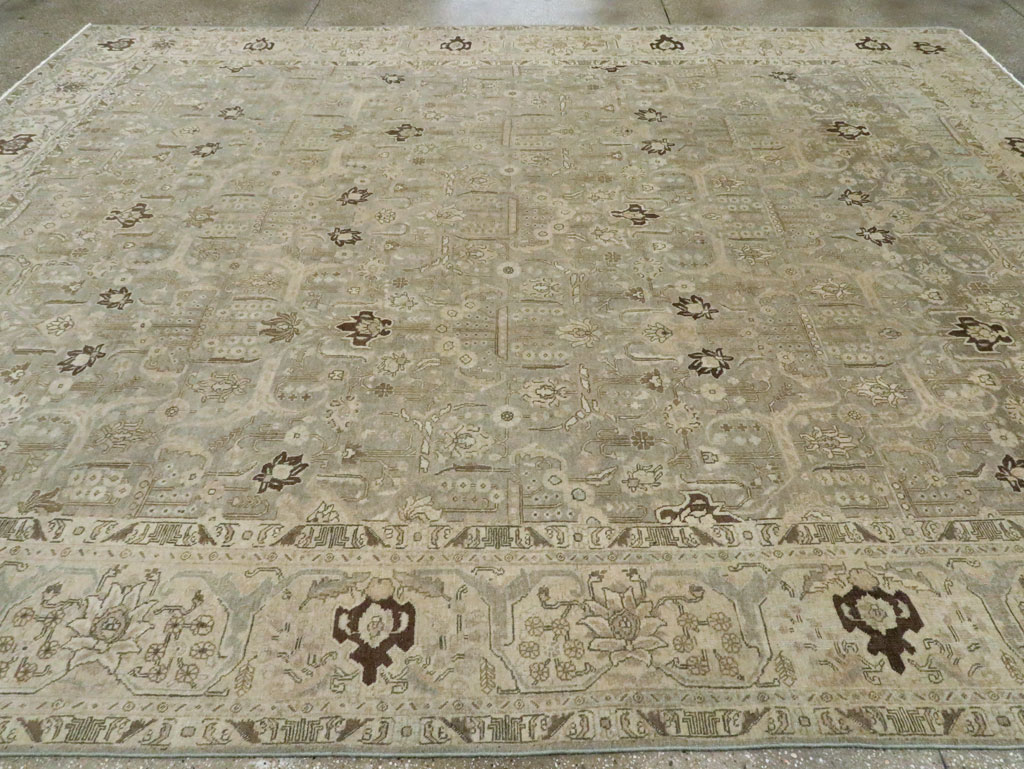 Antique Persian Tabriz Carpet, No.22793 - Galerie Shabab