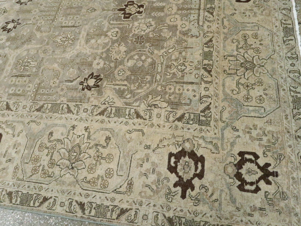 Antique Persian Tabriz Carpet, No.22793 - Galerie Shabab